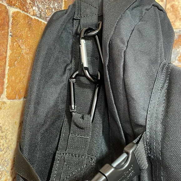 Explorer Tactical Men’s Women’s Backpack Outdoor Hiking Camping Bag Black - Picture 7 of 14